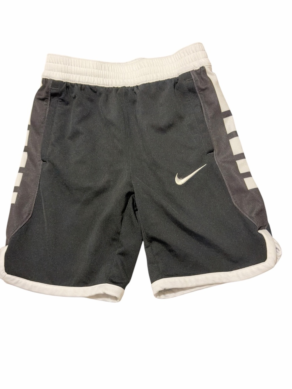 Nike Black and White Basketball Shorts with Contrast Trim (005)